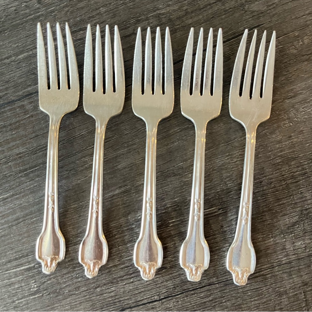 5 Vintage International Silver XII Silver Plate Forks